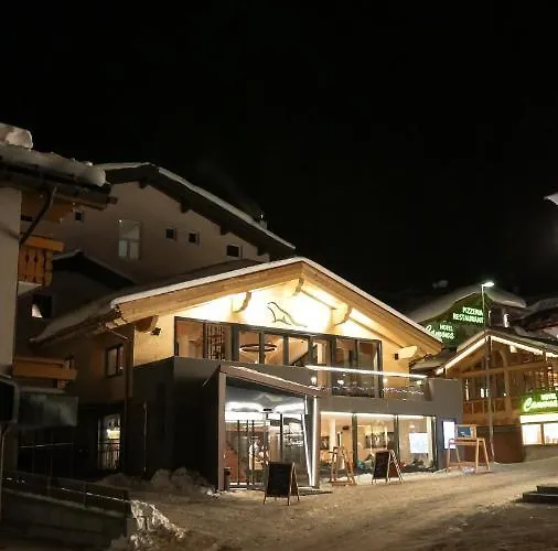 Alpchalet Bellevue Szálloda