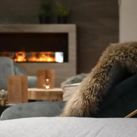 Alpchalet Bellevue Hotel Samnaun