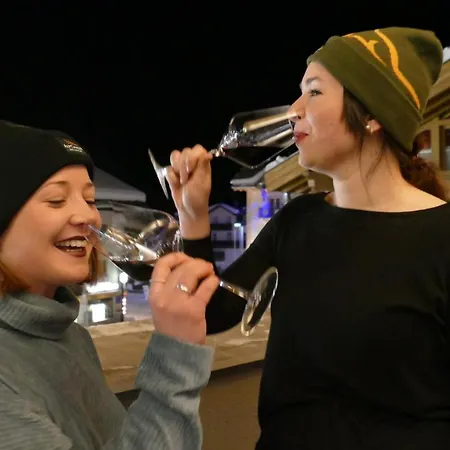 Alpchalet Bellevue Hotel 3*