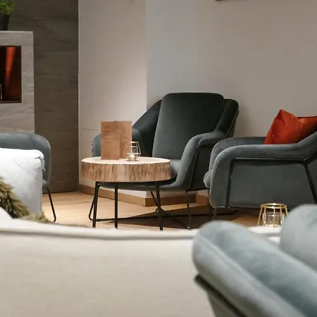 Alpchalet Bellevue Hotel Samnaun